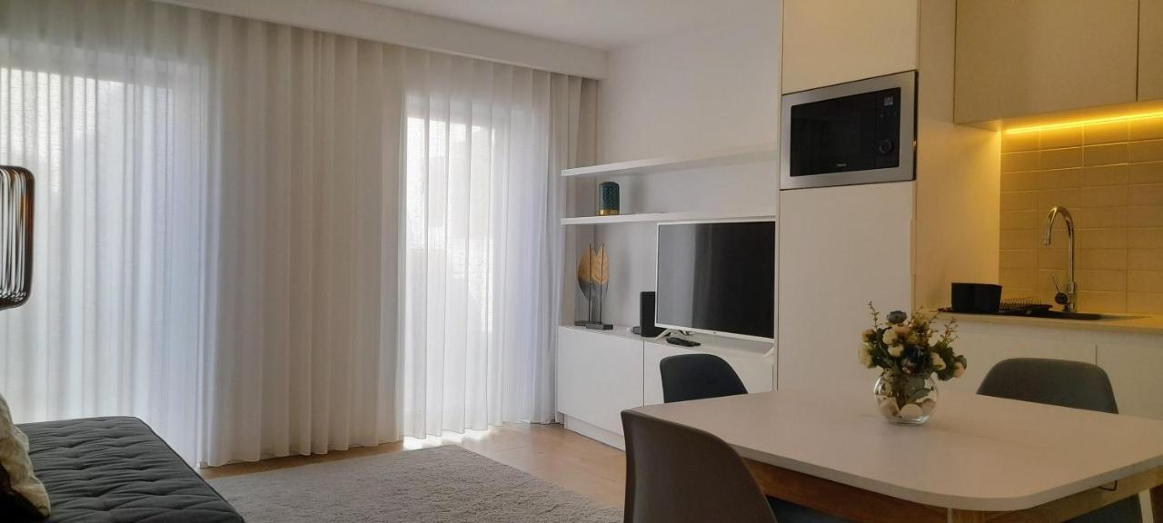 Light Brown Central Apartment Aveiro Kültér fotó