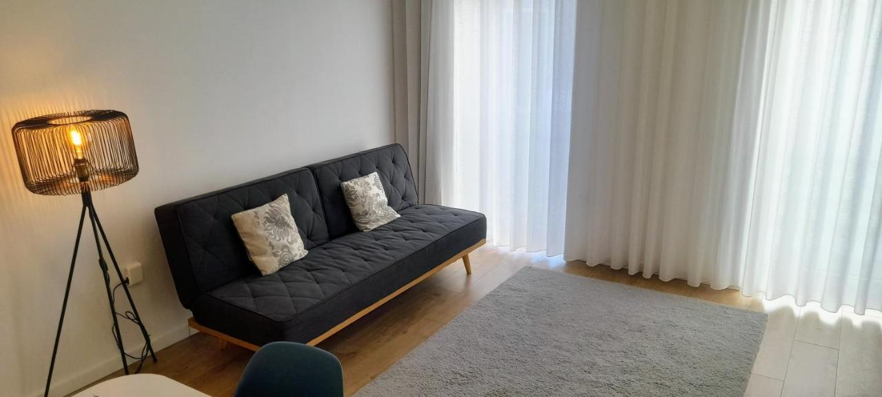Light Brown Central Apartment Aveiro Kültér fotó